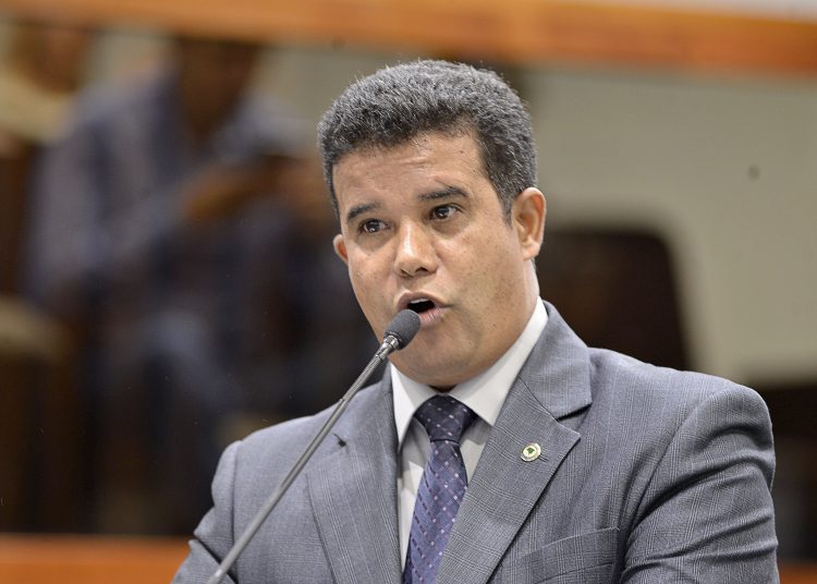 Deputado Coronel Adailton - PP
