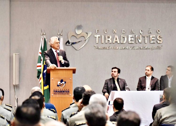 Governador Ronaldo Caiado
