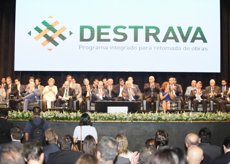 Destrava