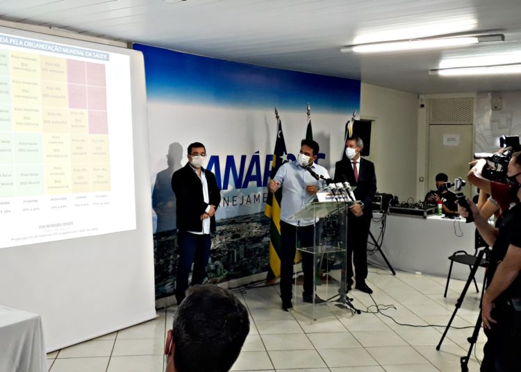 Coletiva Roberto Naves Decreto (26)
