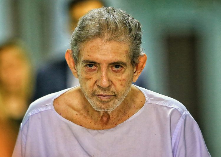 João de Abadiânia, como era conhecido no início de sua carreira mediúnica, é, também, considerado um fenômeno quando se trata de personalidades acusadas de abusar de mulheres