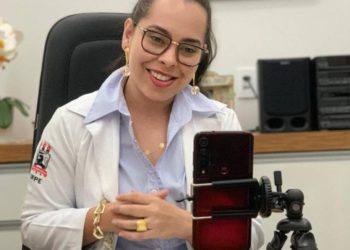 Rafaella Oliveira é formada em Psicoterapia Breve Psicodinâmica e Psicologia Perinatal e da Parentalidade