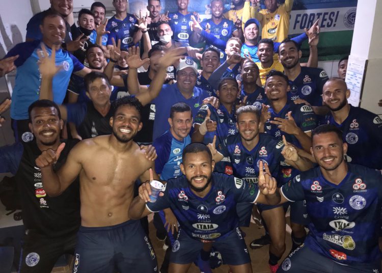 Azulão segue invicto na Série D, com três vitórias e três empates (Foto: Comunicação/Goianésia)