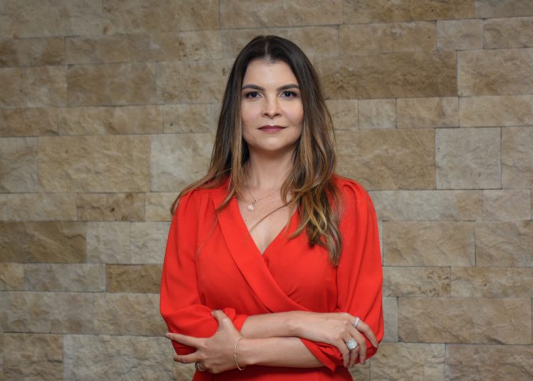 Inovadora, Aline é a mesma juíza que provou que oferecer suco de uva durante audiências de divórcio aumentou o número de conciliações em 60%