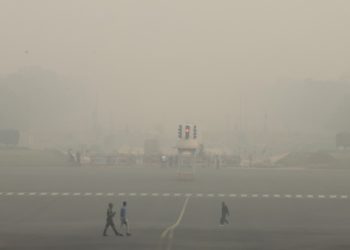 Neblina de poluição em Nova Délhi, capital da Índia (Foto: Reuters)