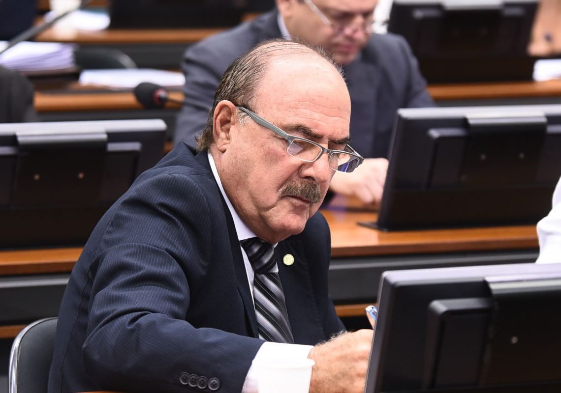 Médico entrou na justiça na época em que a antiga Celg ainda atuava em Goiás.