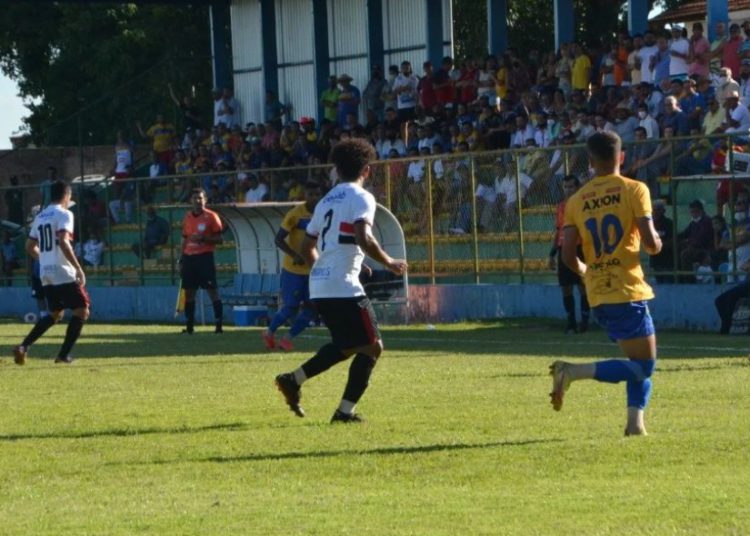 foto do confronto de ida das quartas de final do Goianão 2022 entre Anápolis e Iporá