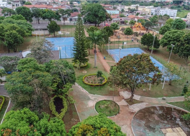 foto aérea do parque da matinha, em Anápolis