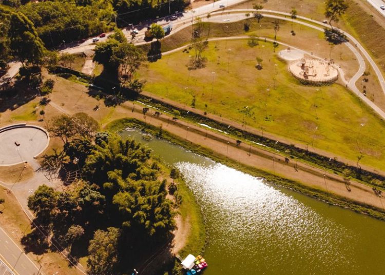 #Pratodomundover: A imagem mostra uma panorâmica do parque da jaiara em Anápolis