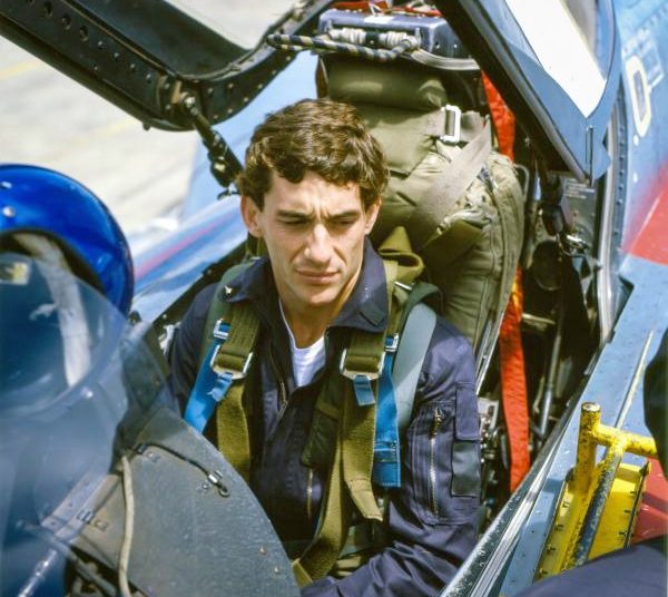 foto de ayrton senna a bordo do mirage III