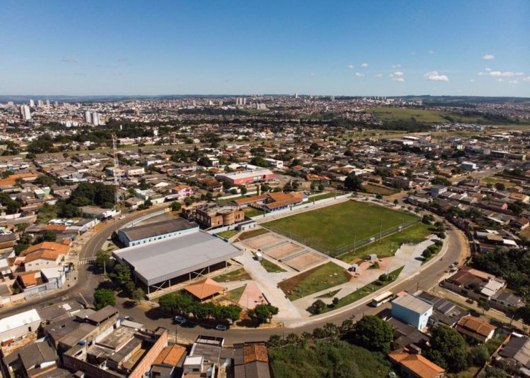vista aérea do bairro de lourdes, em anápolis