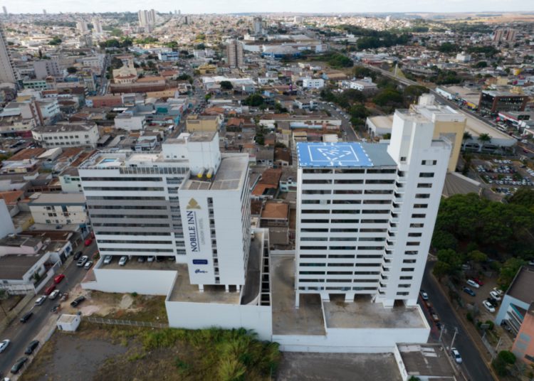 foto aérea do edifício london, sede da seccional de anápolis do conselho regional de administração