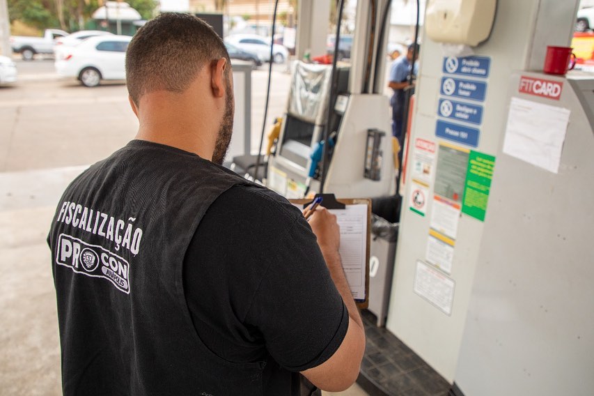 Procon Anápolis Realiza Fiscalização Contínua Em Postos De Combustíveis Contexto 