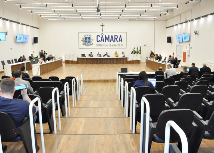 Câmara Frente Inundações