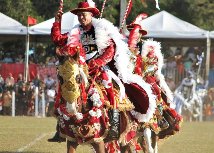 Cavalhadas Pirenópolis