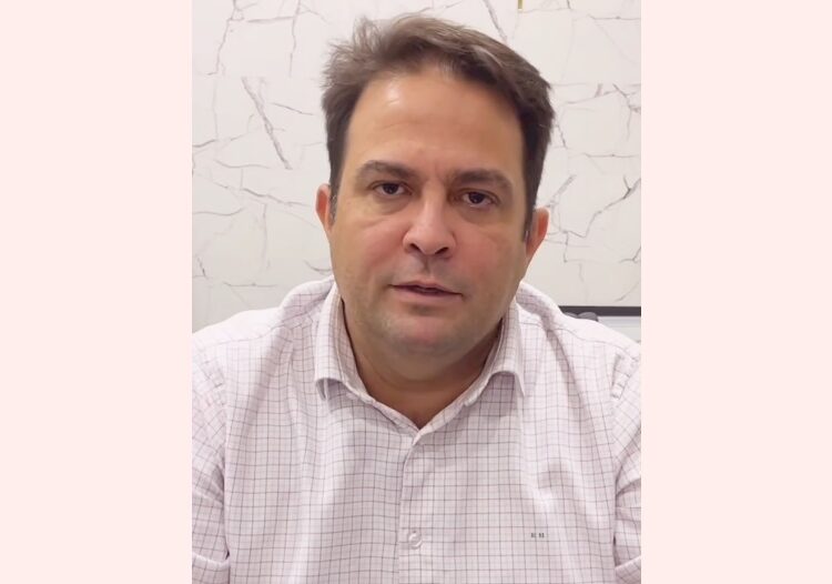Roberto Naves