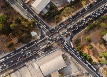 Cruzamento da Avenida Brasil com Avenida Goiás - Foto: Samuel Sousa