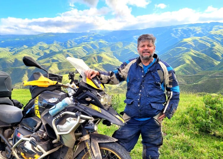 "Os números de mortes no trânsito são alarmantes e têm diversas causas, entre elas o despreparo de muitos condutores" (Foto: Vander Lúcio Barbosa da Silva)