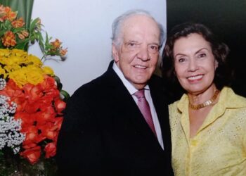 O casal Adhemar e Onaide Santillo, ex-alunos do Colégio Estadual José Ludovico de Almeida, se tornou uma das maiores referências políticas de Anápolis dos últimos anos
