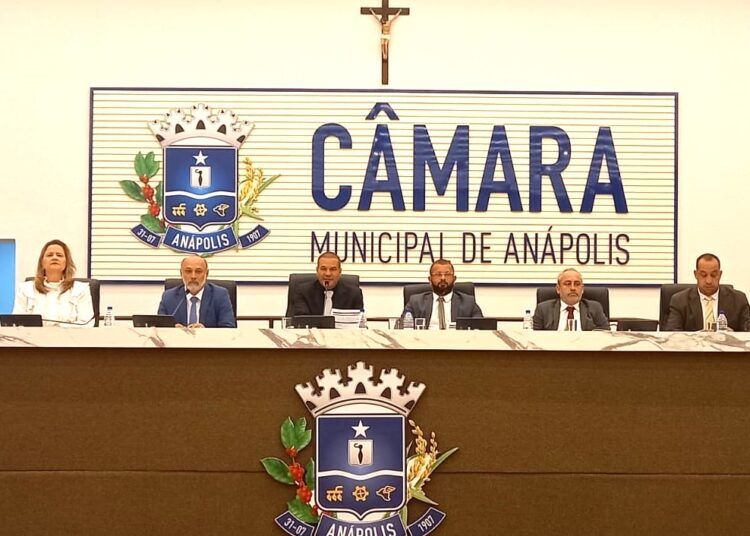 Ao longo do primeiro semestre de 2023, a Câmara Municipal apreciou e votou muitos projetos de interesse da população