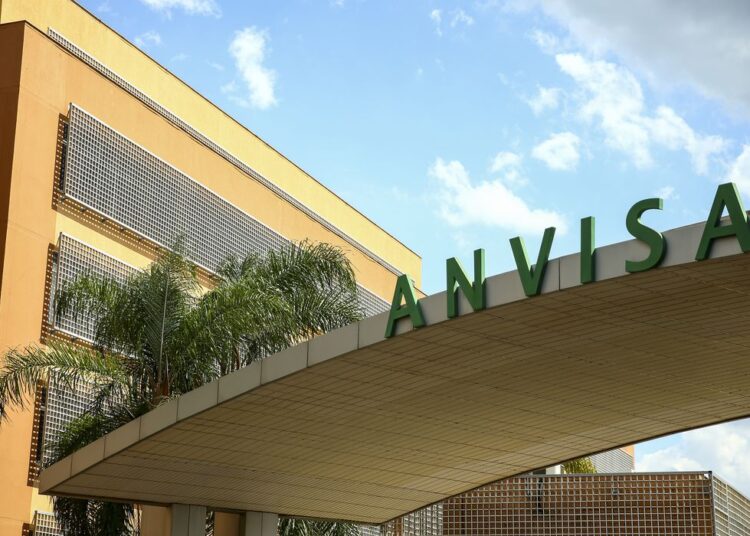 Fachada do edifício sede da Agência Nacional de Vigilância Sanitária (Anvisa). Foto: Marcelo Camargo/Agência Brasil