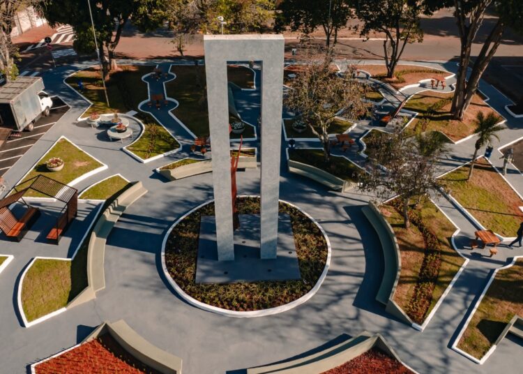 Praça da Bíblia - Anápolis/GO