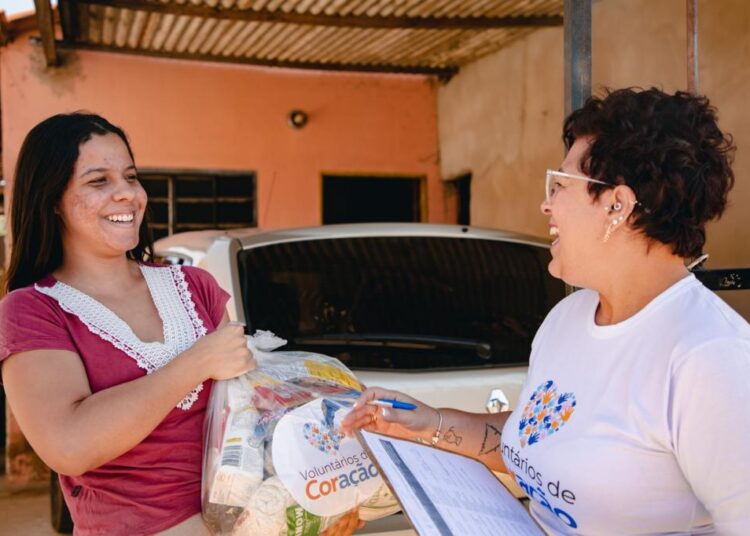 Entrega das Cestas arrecadadas no Arraiana 2023. Foto: Bruno Velasco.