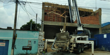 Obra onde trabalhadores sofreram choque elétrico