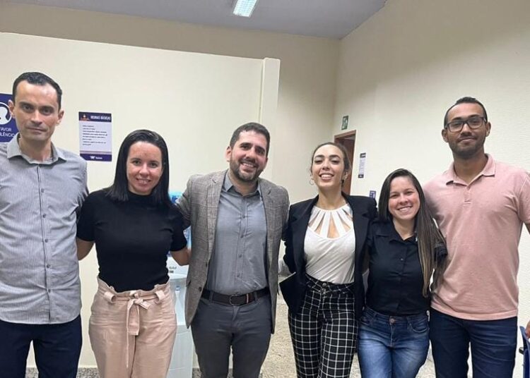 Equipe da Faculdade Raízes teve destaque em prêmio do CNJ