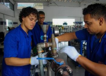 Alunos durante curso de qualificação do Senai — Foto: SENAI/divulgação