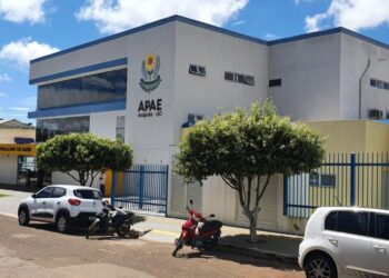 Com uma estrutura física moderna e equipe multiprofissional, a APAE ANÁPOLIS tem se destacado não apenas em Goiás e no Centro-Oeste, mas em todo Brasil, como uma referência para o diagnóstico e tratamento de doenças raras