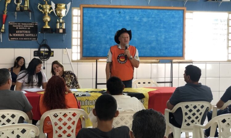 Em resposta ao pedido da URBAN, o sindicato adiou a assembleia para este domingo, 1º, período em que a Prefeitura de Anápolis anunciou um reajuste de 6% na bilhetagem eletrônica, o primeiro após quase três anos. Foto: Divulgação/O Arrojado