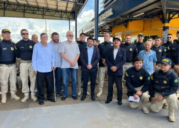 Lideranças políticas e da corporação prestigiaram a solenidade: entrega importante para a sociedade. Imagem: Divulgação