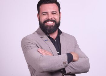 Professor Hélio de Paula