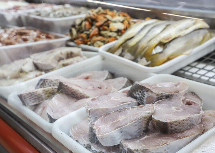 Procon Anápolis faz pesquisa para mostrar onde estão os peixes mais baratos na Semana Santa. Imagem: Reprodução