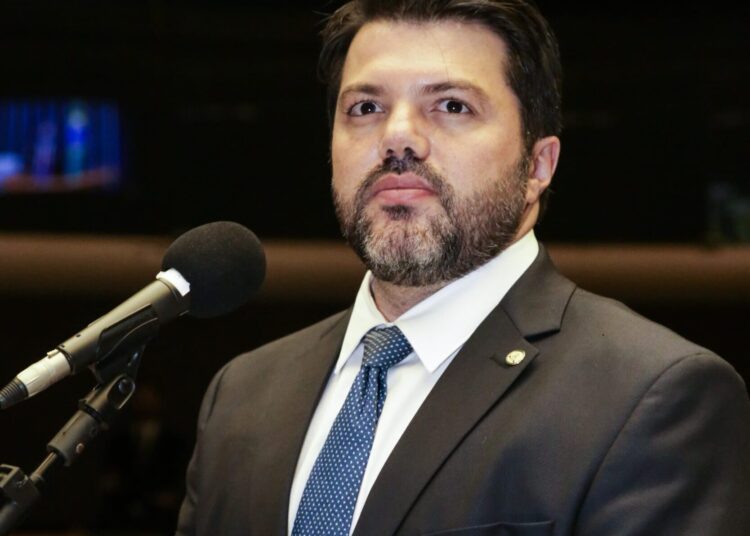 Prefeito de Anápolis, Márcio Corrêa. Imagem: Reprodução