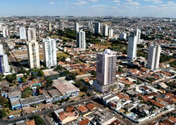 Em apenas 10 anos, a cidade ganhou mais de 53 mil moradores. Imagem: Reprodução
