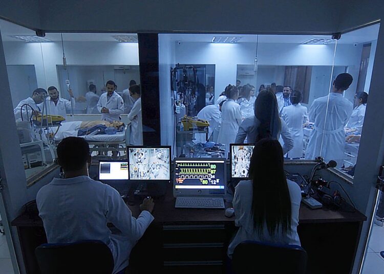 Fundado em 2008, o curso de Medicina da UniEVANGÉLICA marcou um novo capítulo na educação superior de Anápolis.  Imagem: Divulgação