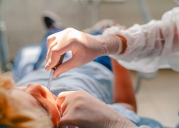 Anestesia geral é indicada em tratamentos odontológicos para pacientes com necessidades especiais que não podem ser imobilizados. Foto: Paulo de Tarso