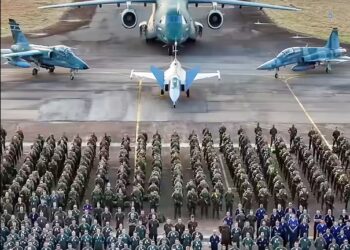 Operação na BAAN mobiliza um grande contingente e aparato militar. Imagem: Reprodução
