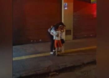 A mãe dos meninos havia saído para trabalhar e deixou os filhos com a avó (divulgação PMGO)