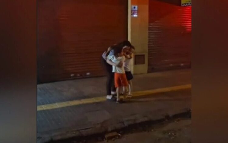 A mãe dos meninos havia saído para trabalhar e deixou os filhos com a avó (divulgação PMGO)