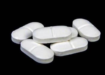 O paracetamol é encontrado em todo tipo de medicamentos para resfriado e gripe. Imagem: PIXABAY