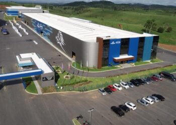 Fábrica da multinacional Kingspan Isoeste em Anápolis. Foto: Reprodução