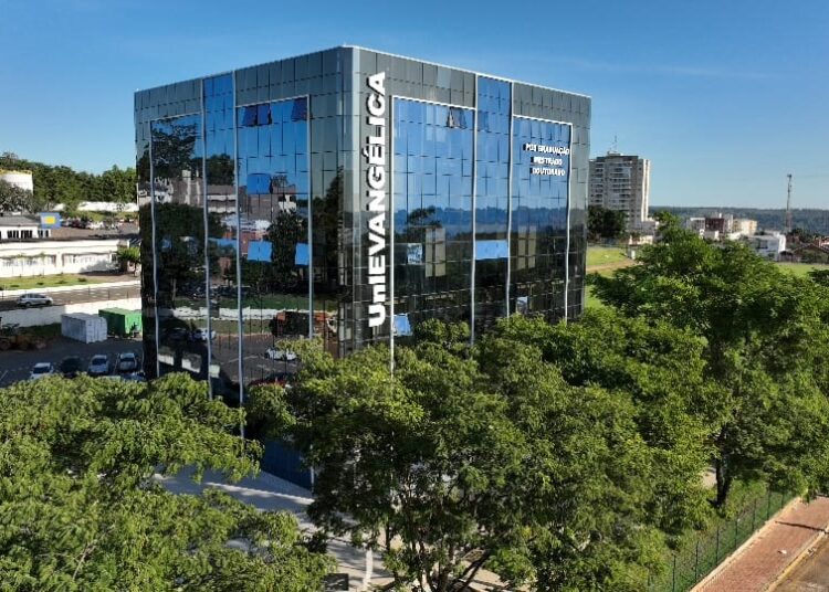 Avanços em pesquisa e extensão colocam a Universidade Evangélica de Goiás em destaque. Imagem: Divulgação