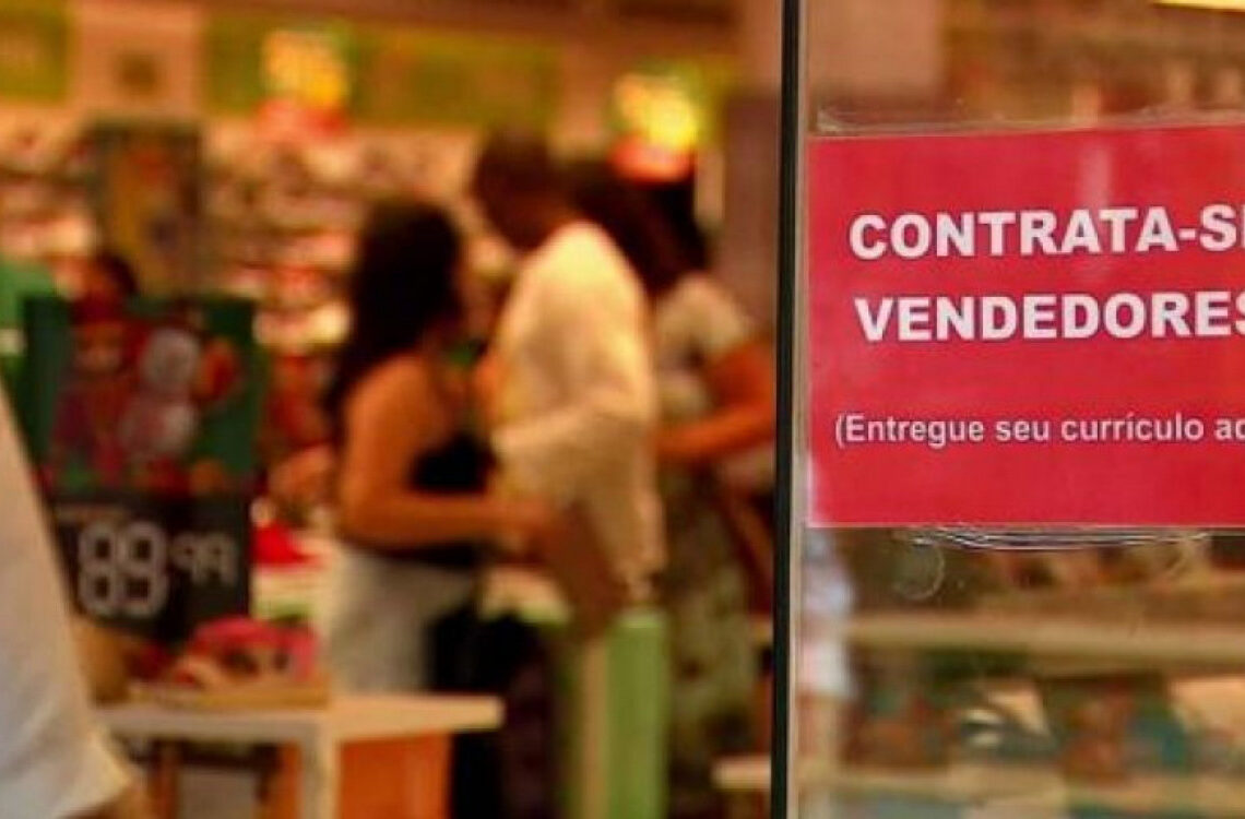 Vagas temporárias aquecem mercado de trabalho neste fim de ano
Reprodução/CDL-Macaé
