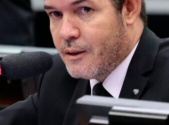 Presidente do Detran/GO, Delegado Waldir Soares de Oliveira
(UB). Imagem: Reprodução