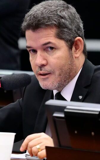 Presidente do Detran/GO, Delegado Waldir Soares de Oliveira
(UB). Imagem: Reprodução