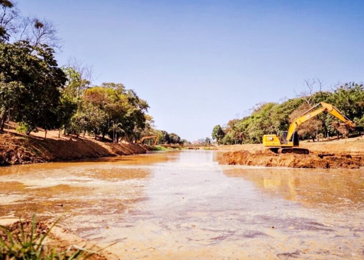 Lagoa do Parque Senador Onofre Quinan passará por desassoreamento