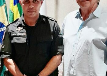 Major George e Moacir Melo durante evento do Rotary Club Anápolis Oeste. Imagem: Contexto